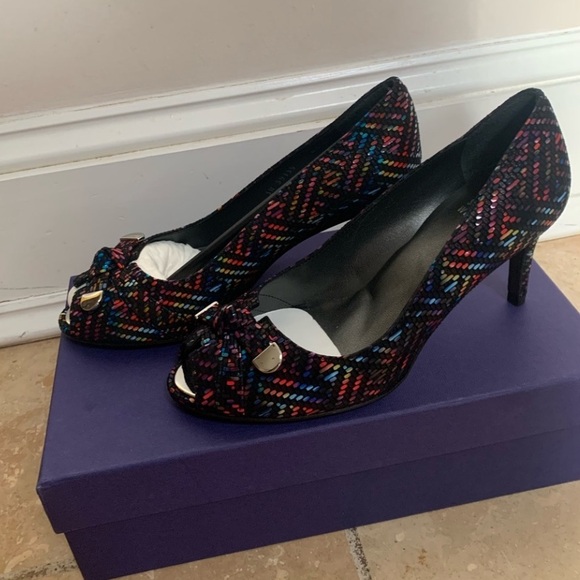 Stuart Weitzman Shoes - Gorgeous Stuart Weitzman Multicolor Patterned Heels